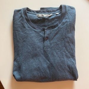 Travis Mathew Henly long sleeve shirt XL blue